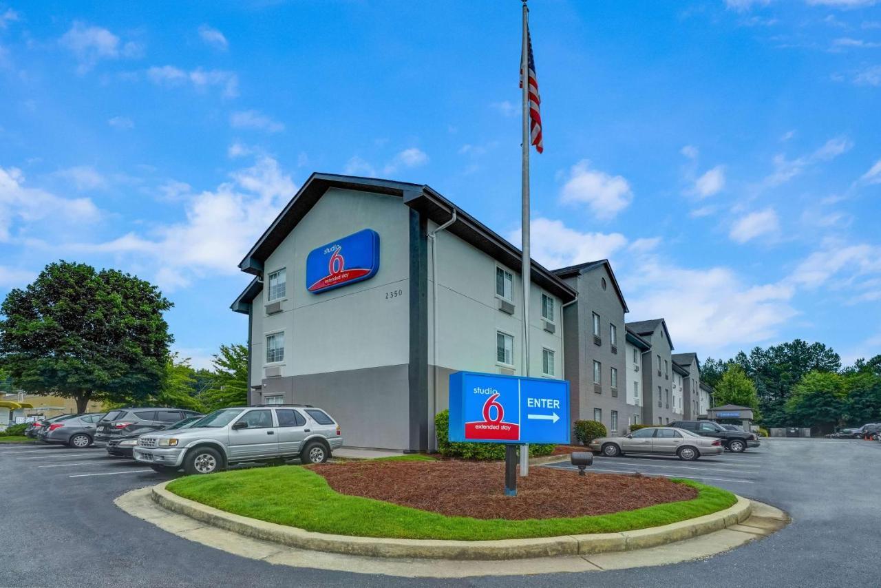 Studio 6 Duluth Ga Near Gas South District Екстер'єр фото