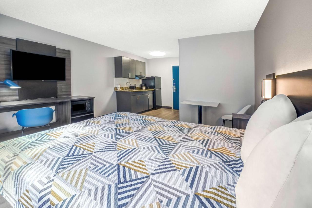 Studio 6 Duluth Ga Near Gas South District Екстер'єр фото